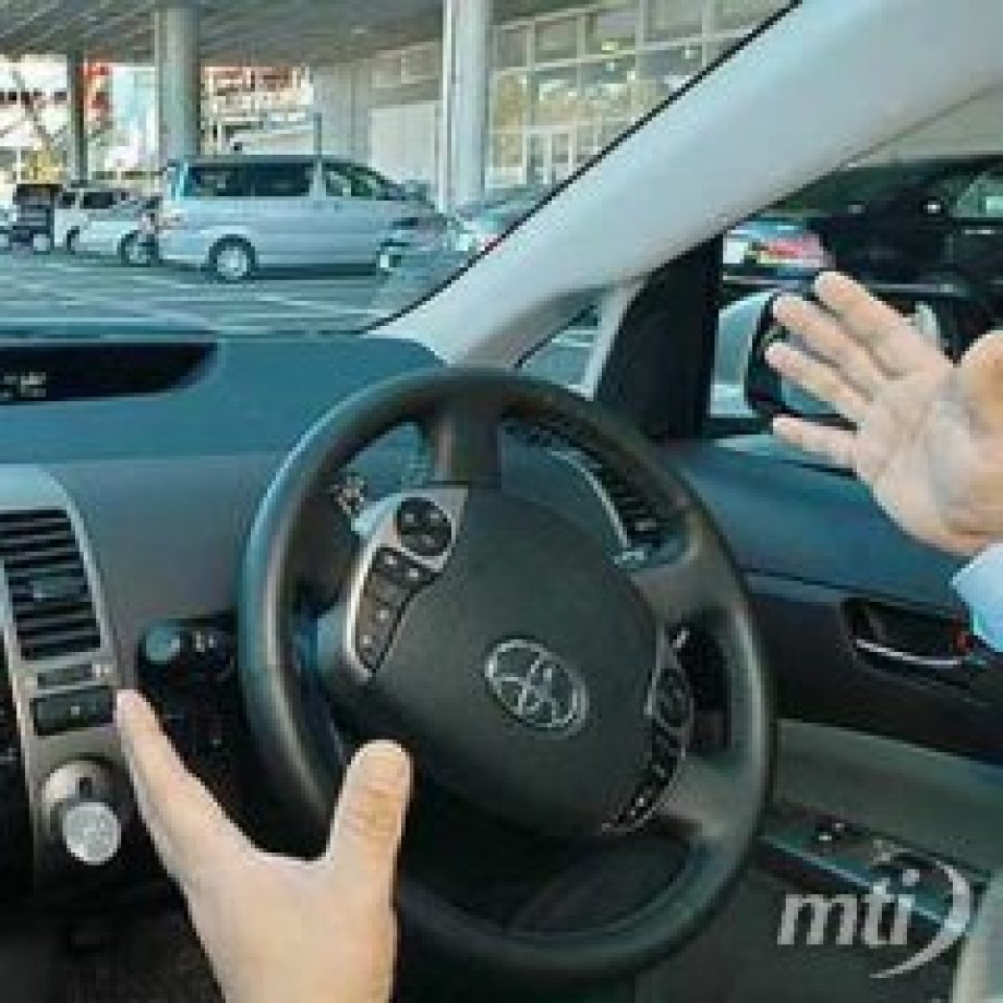 Újabb milliós Toyota-visszahívás megint a gázpedál miatt