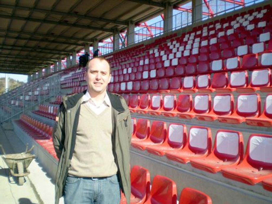 Péntek vagy szombat? - a lelátó kész, a Vidi nem