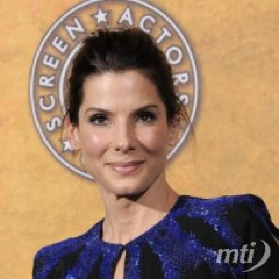 Sandra Bullock aratott az Arany Málna-gálán