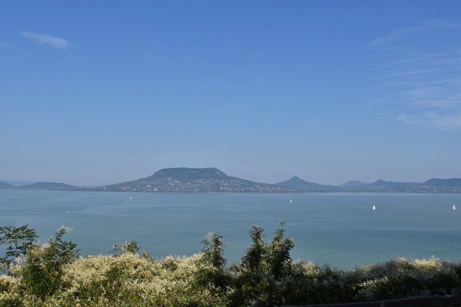 36600-balaton