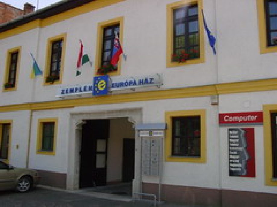 „A Zemplén Európa Ház galériája”