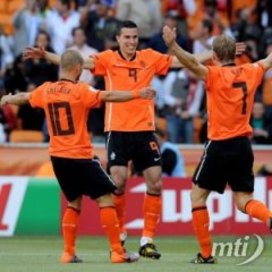 Vb-2010: holland siker a dánok ellen