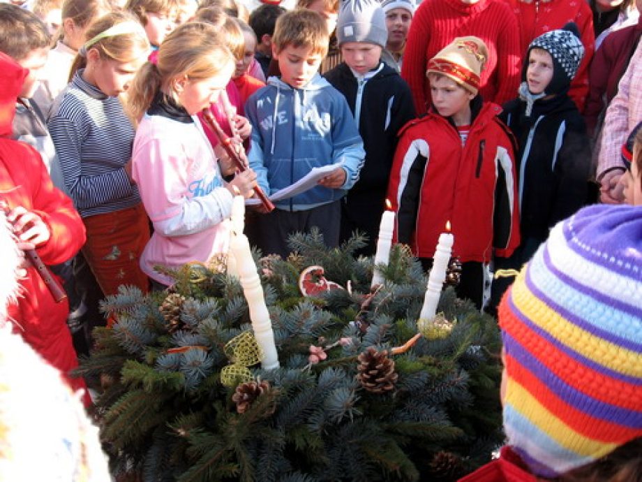 6995-kalaka-koncert-es-advent-diosgyorben-01