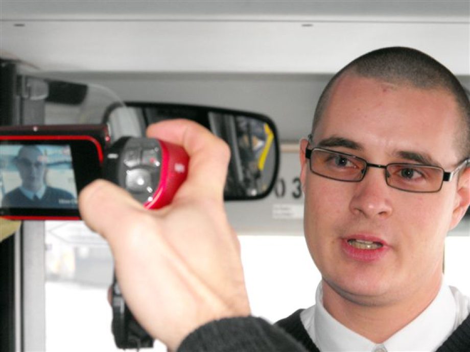 7371-agatha-cristie-amiskolci-buszon-01