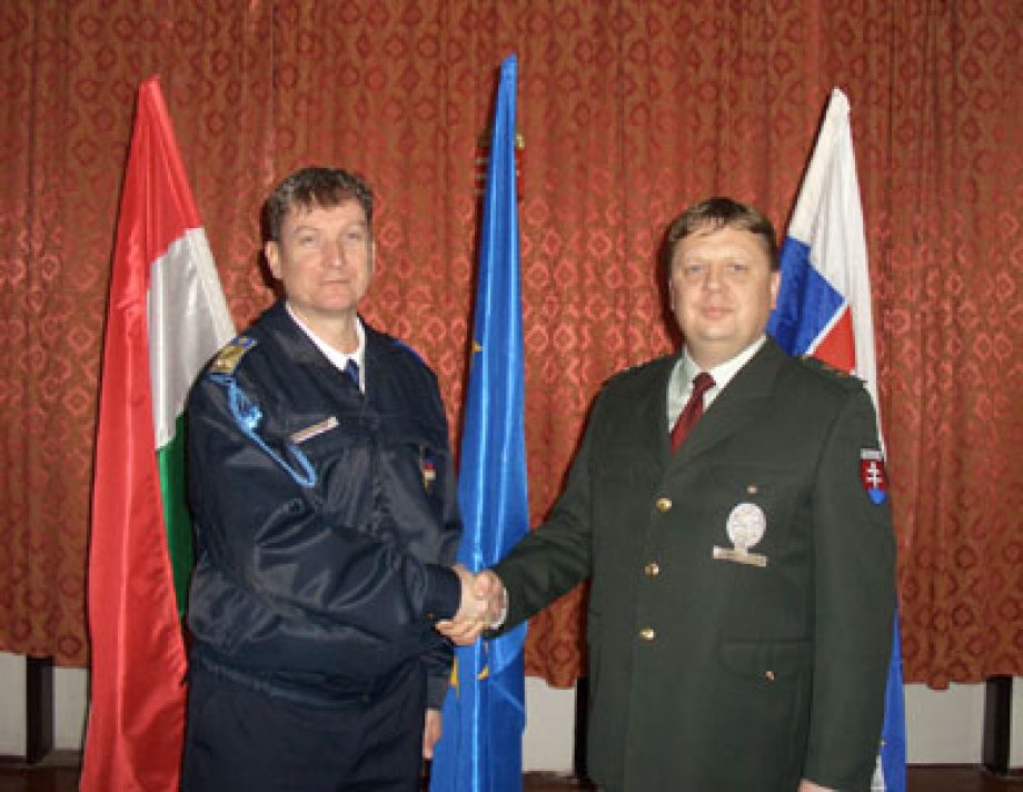 7997-hatekony-egyuttmukodes-a-schengeni-belso-hatarokon