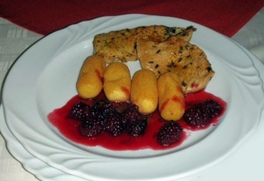9009-fszeres-pulykamellszeletek-turorudacskakkal-ki-kit-fz-le-receptbekuld-verseny