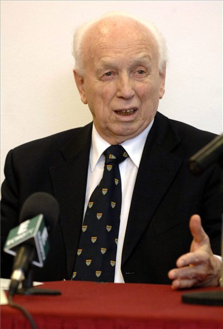 9349-elhunyt-madl-ferenc