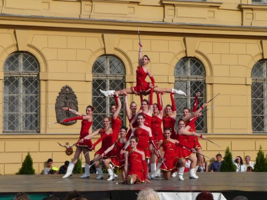 9901-a-miskolci-majorette-egyuttes
