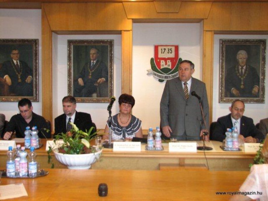 9986-ponthatarok-es-potfelvetelik-a-miskolci-egyetemen