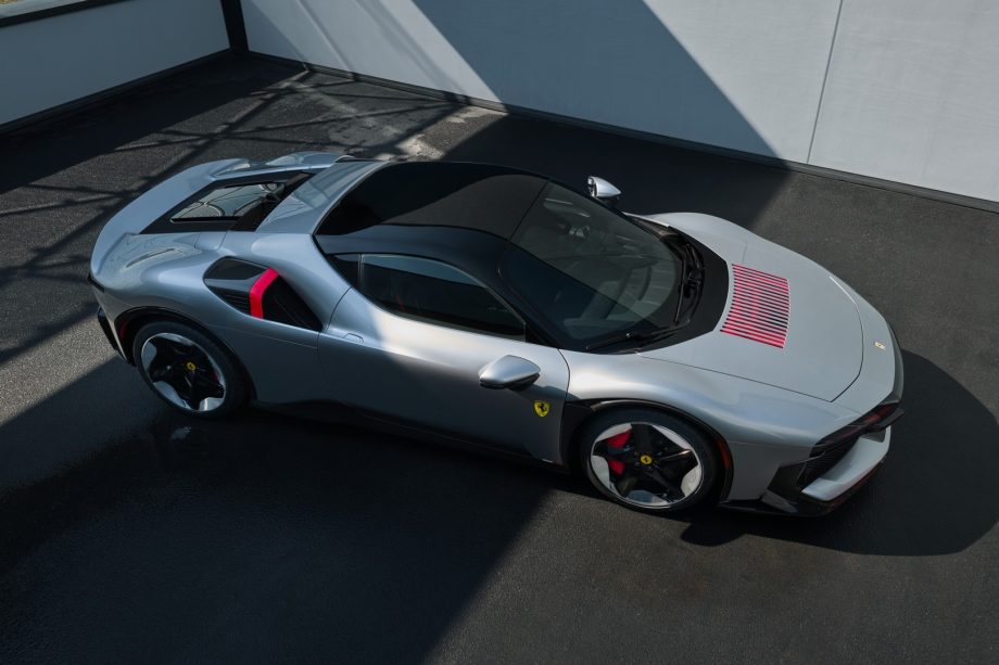 FERRARI_CZ26_20260814_PIC_23_1920x1080
