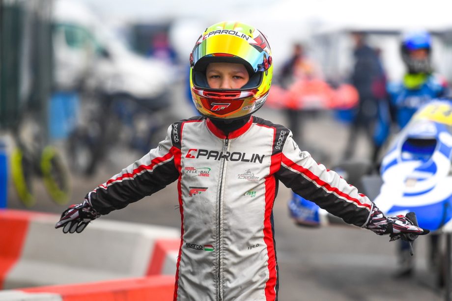Gender Tomi WSK22