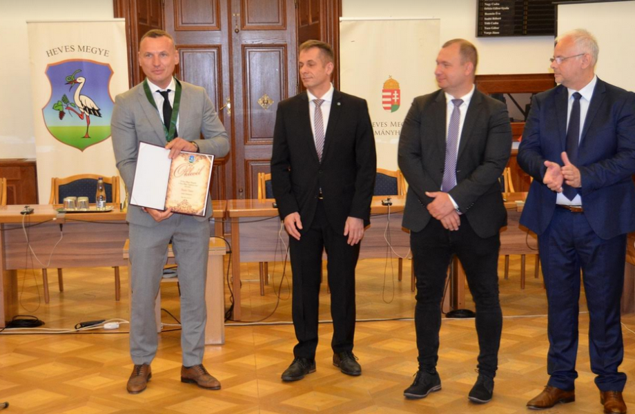 Képernyőkép 2022-05-01 231501