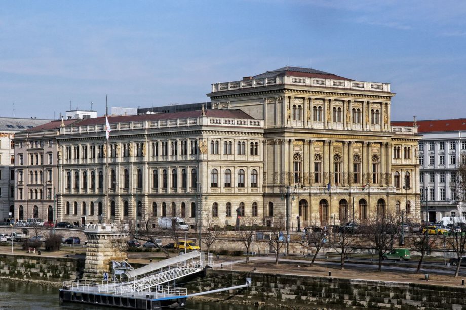 akademia_24590987961-2802b4d6b2-o.exact1980w