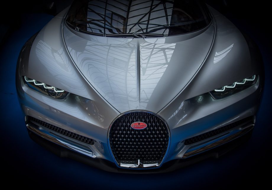 bugatti-4200700_1280