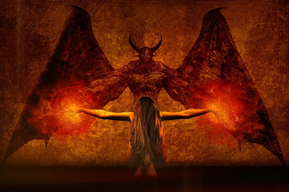 dark-art-2838965_1280