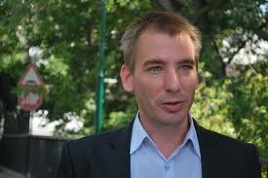 javor-benedek